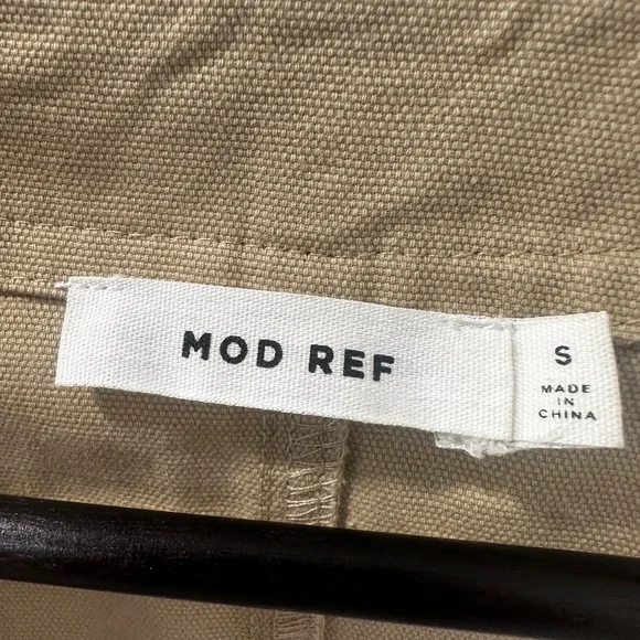Mod Ref Beige Apparel - Picture 3 of 3